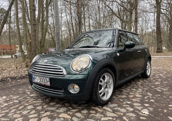 MINI Cooper cena 22222 przebieg: 140690, rok produkcji 2007 z Piaseczno małe 56